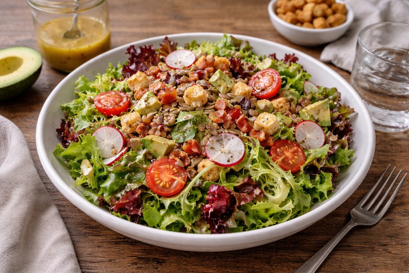 blattsalat_auswahl_toppings_dressing_teller_800x533